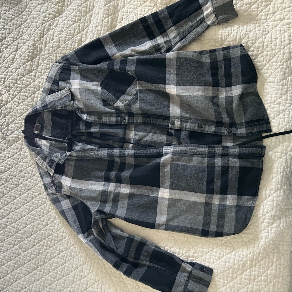 Eddie Bauer Black and Gray Checkered flannel